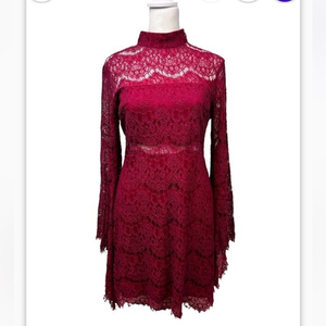 Lulus Bewitching Babe Wine Red Lace Bell Sleeve Dress‎ Women Size M NWT